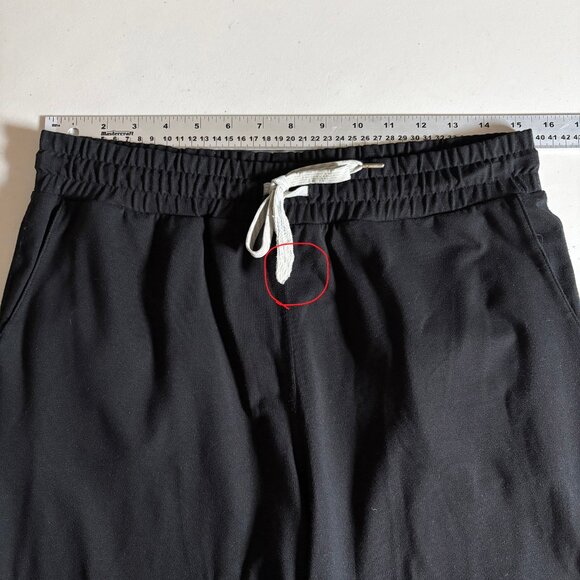 Vuori Performance Jogger Pants - Women's Size M - Black - Picture 6 of 7